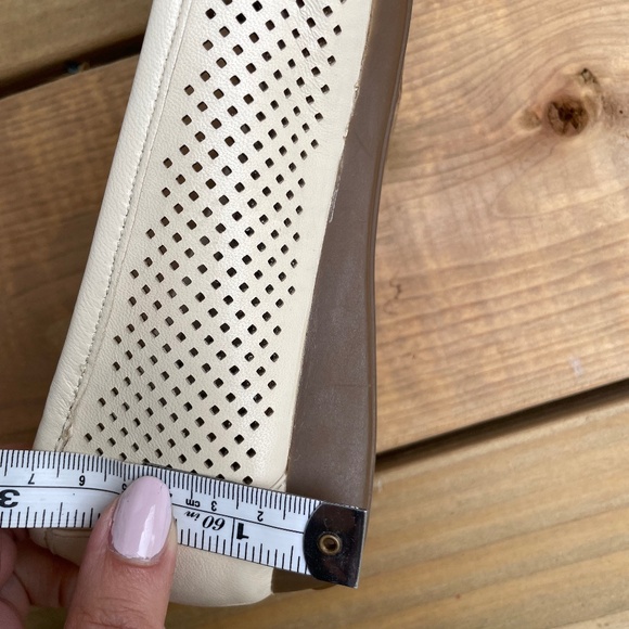 Naturalizer N5 Comfort Low Wedge Shoes – Size 8W (Cream) - Picture 6 of 9